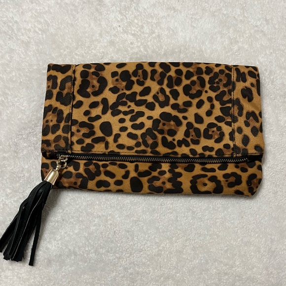 Sole Society Leopard Print Foldover Clutch w/ Tassel Mob Wife Night Out - Picture 2 of 12